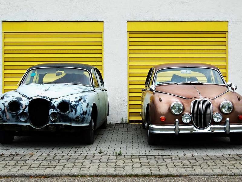 კორპუსები ეარ ZI97